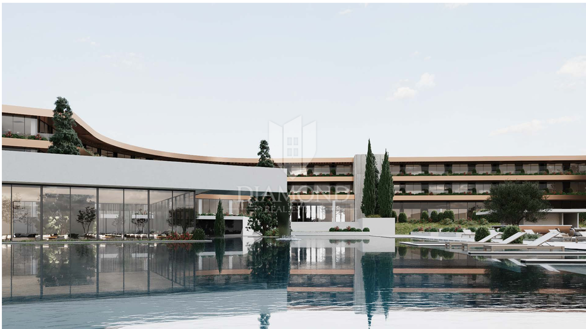 Istra, Poreč - zemljišče z dovoljenjem za hotel, prva vrsta ob morju