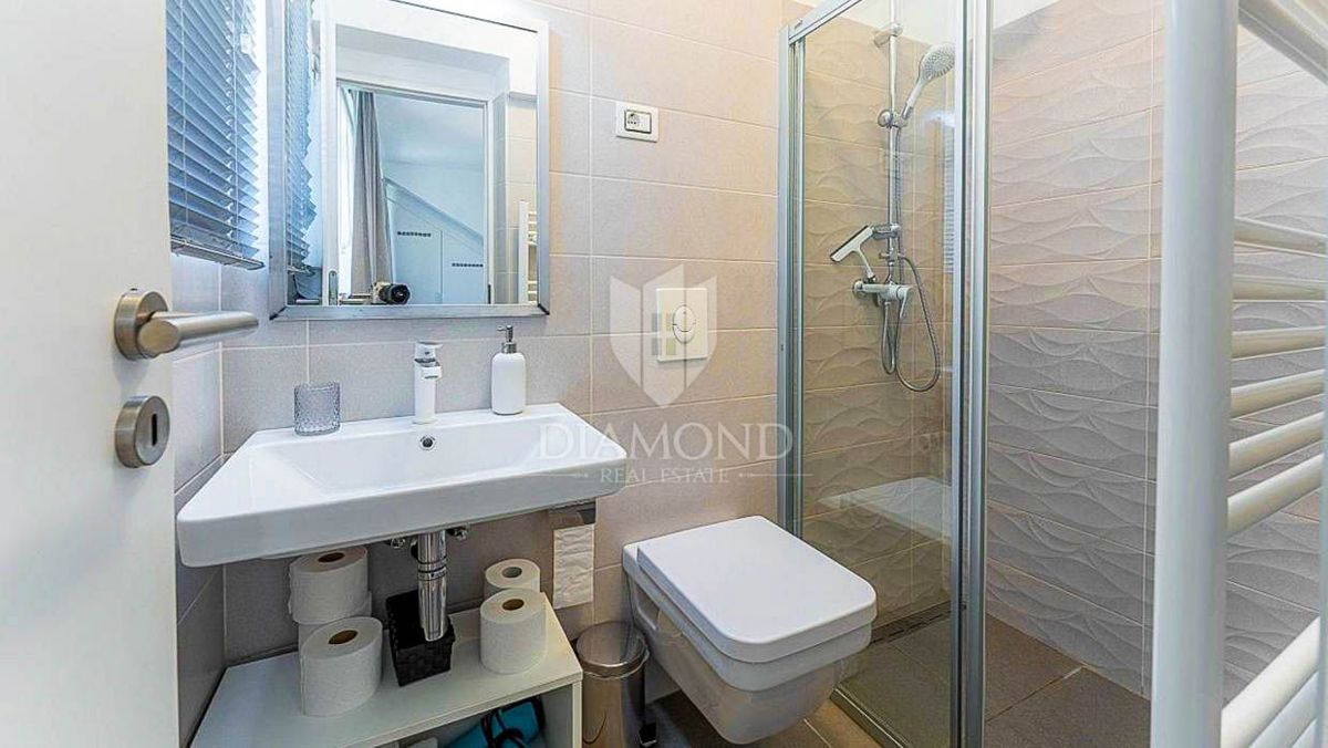 Osrednja Istra, odlična hiša v bližini sv. Petra z bazenom