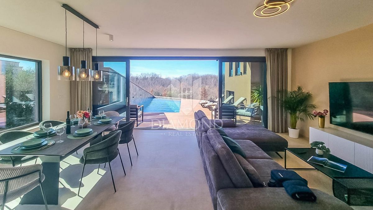 Hiša Novigrad, 171m2