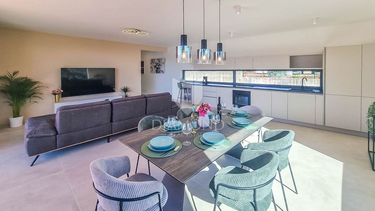 Hiša Novigrad, 171m2