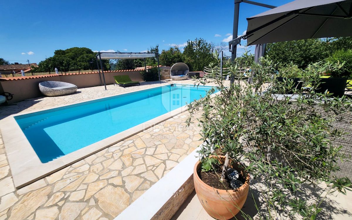 Labin z okolico, čudovita počitniška hiša z dvema stanovanjema