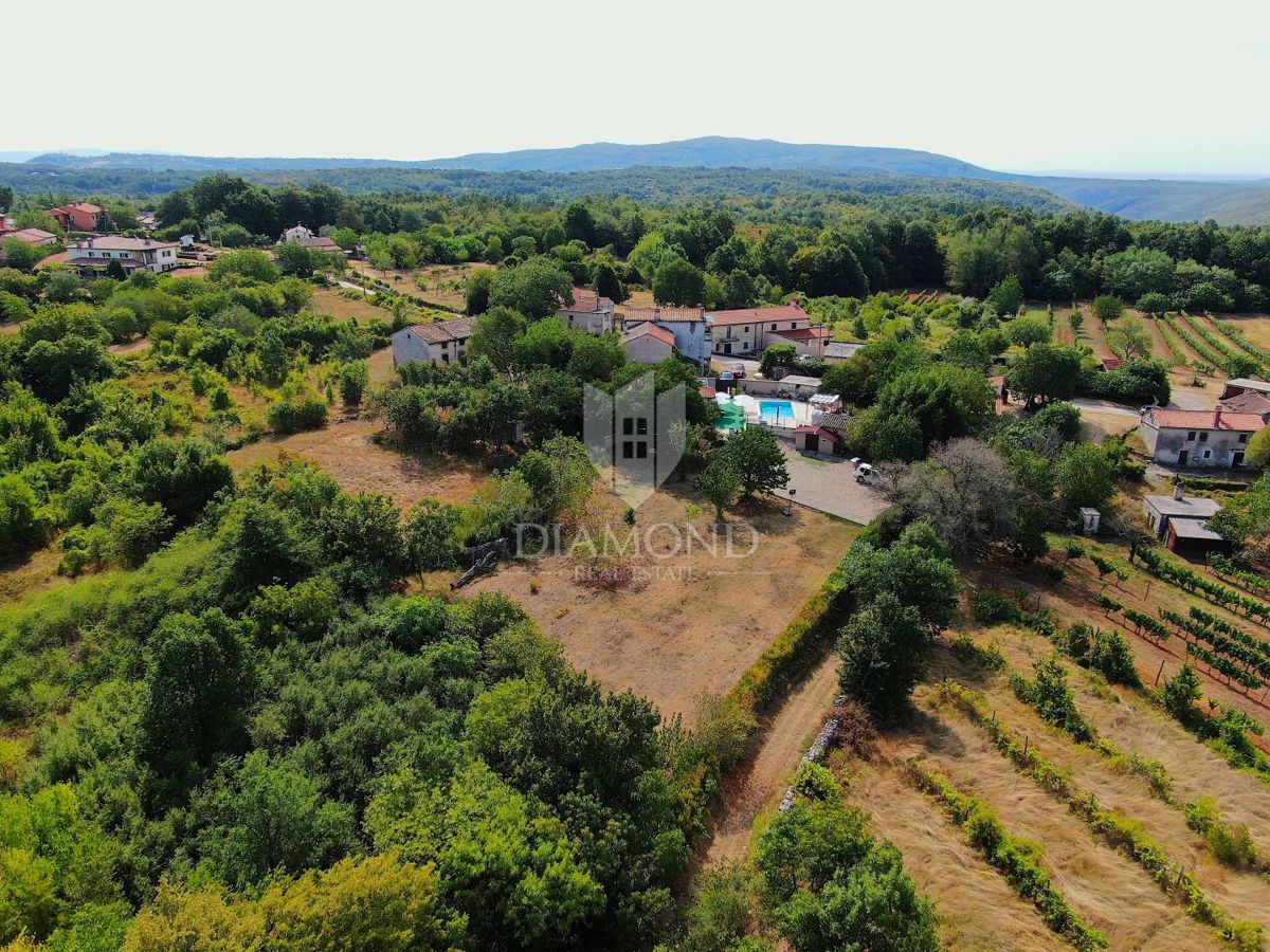 Labin z okolico, čudovita počitniška hiša z dvema stanovanjema