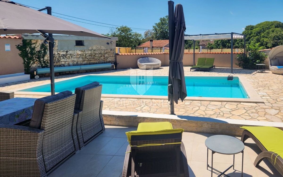 Labin z okolico, čudovita počitniška hiša z dvema stanovanjema