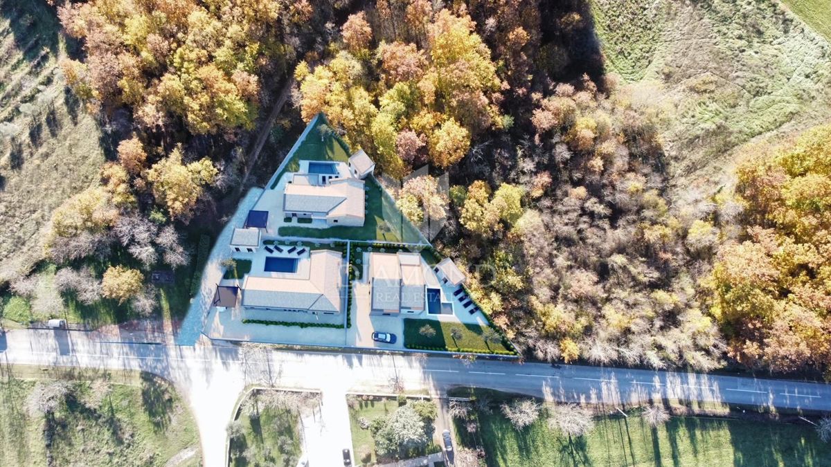 Hiša, ki ponuja več: zasebno lokacijo, funkcionalno razporeditev in moderno gradnjo