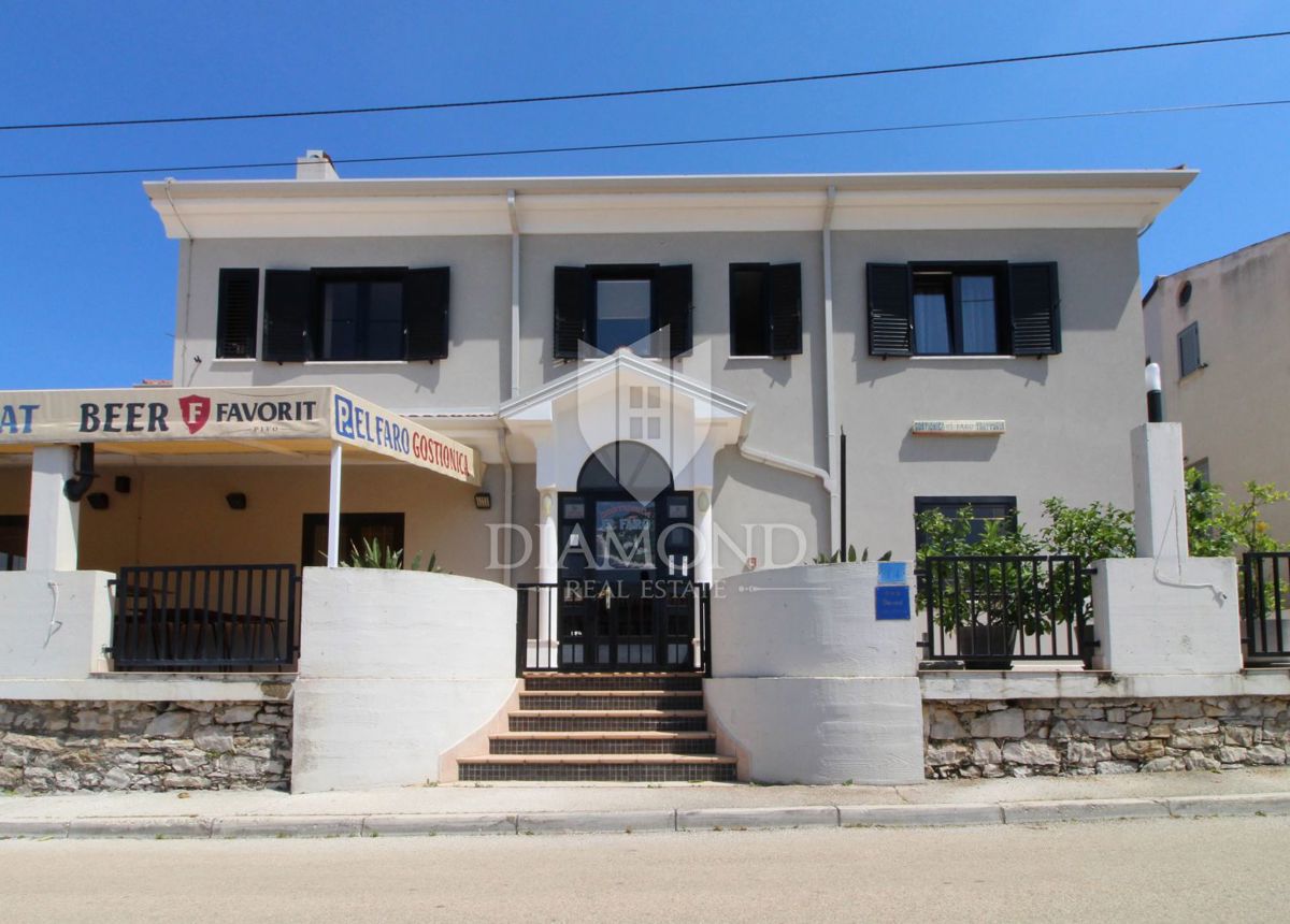 Hiša Bašanija, Umag, 660m2