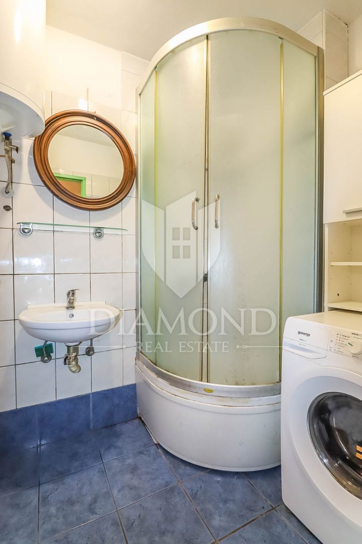 Rovinj, tri stanovanjske enote na mirni lokaciji