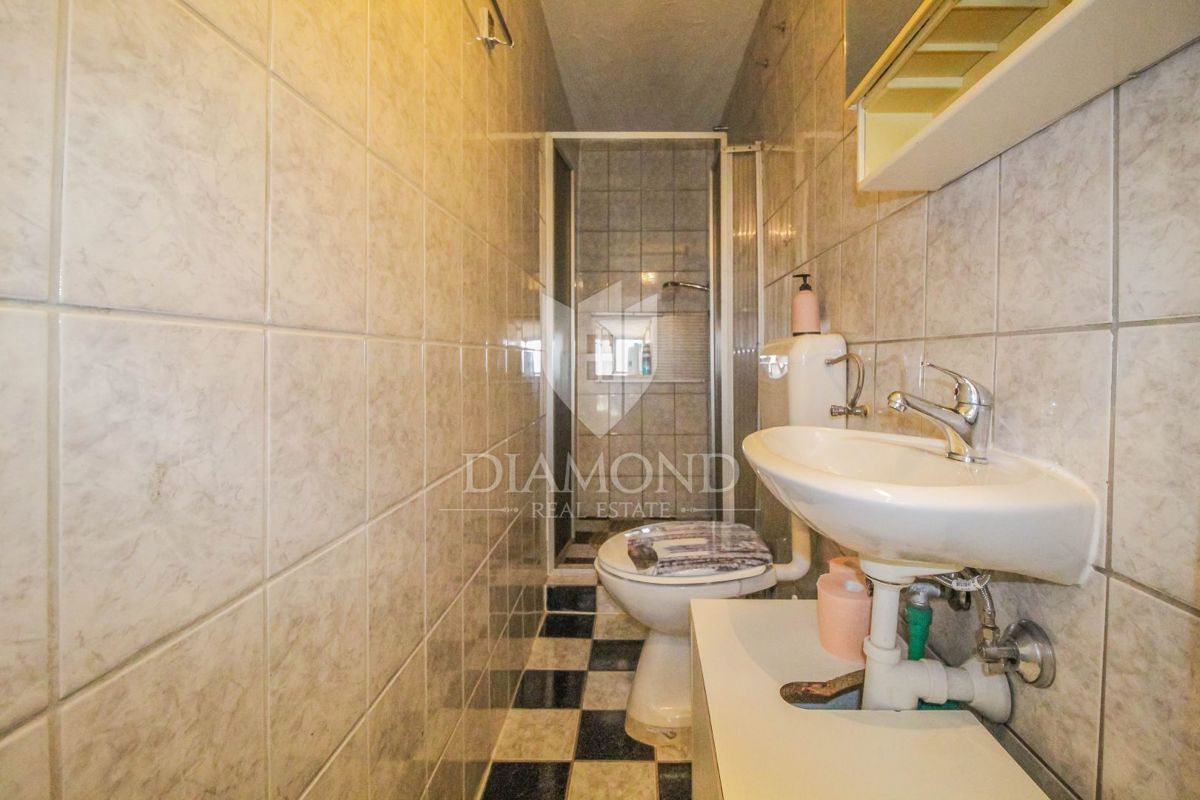 Brtonigla, apartma v centru s pogledom na morje