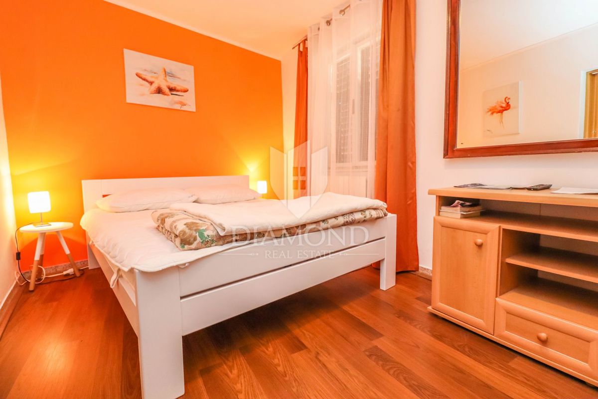 Rovinj, okolica, apartmajska hiša v centru