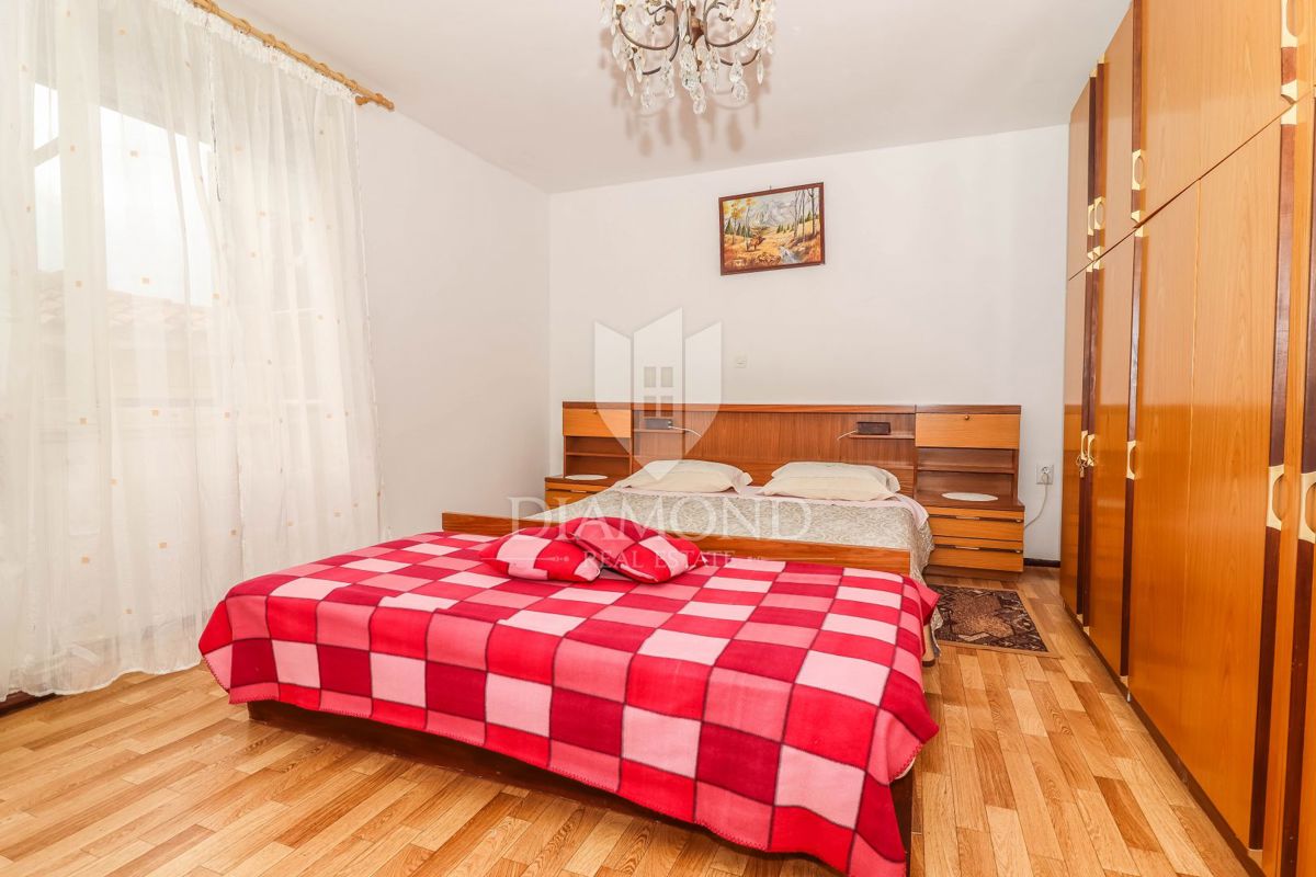 Rovinj, okolica, apartmajska hiša v centru