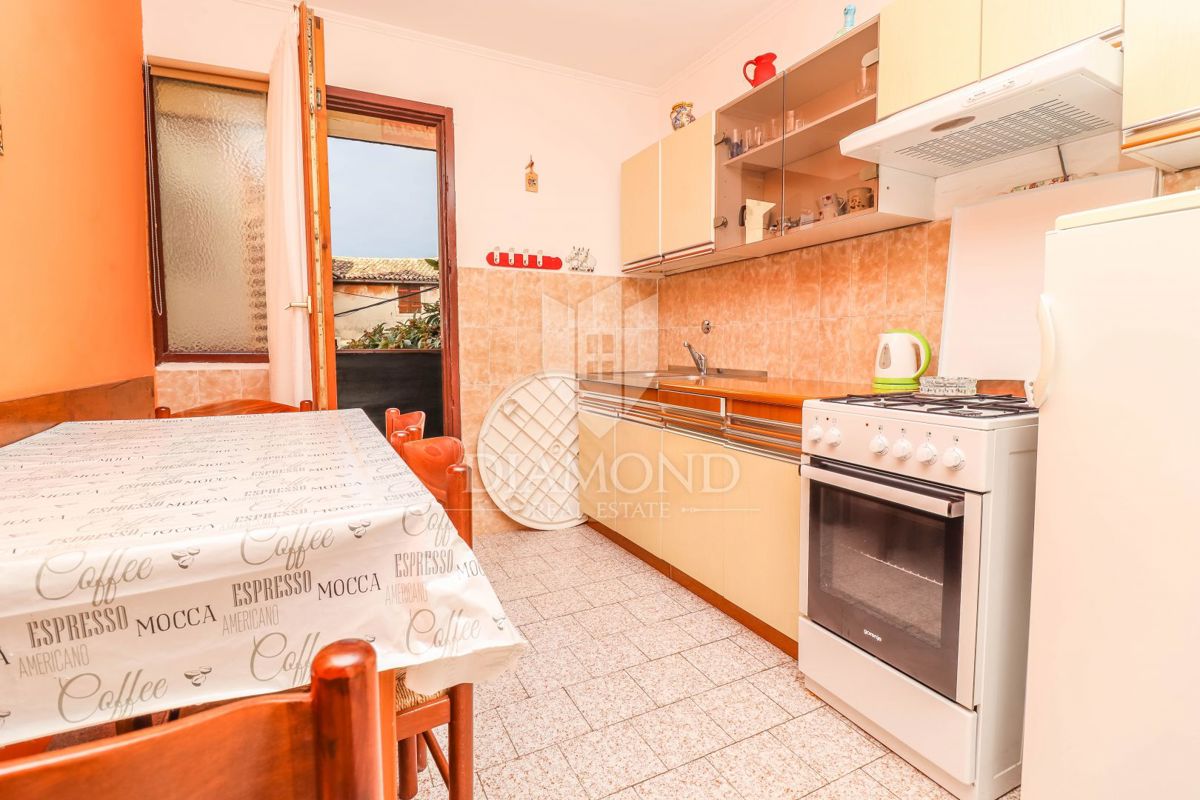 Rovinj, okolica, apartmajska hiša v centru