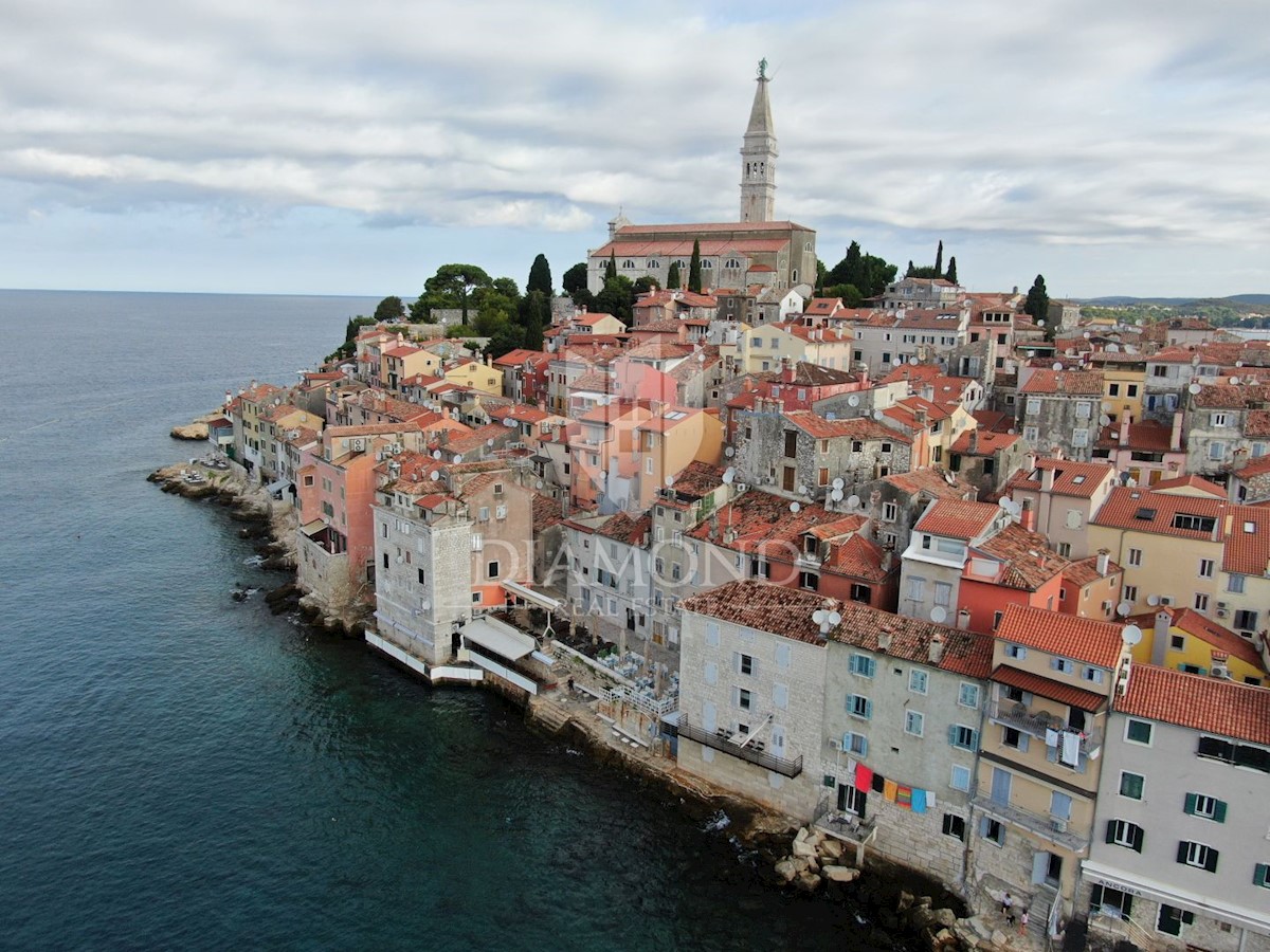 Rovinj, poslovni prostor na odlični lokaciji