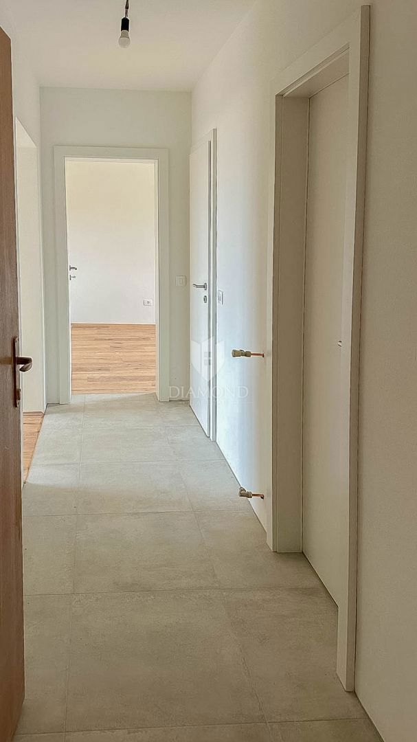 Buje, okolica! Čudovito novo stanovanje z 2 spalnicama!