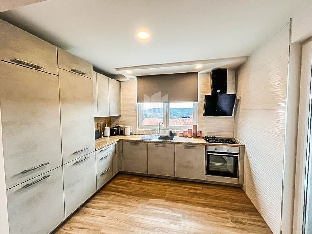 Apartmaj Pula, 65,55m2