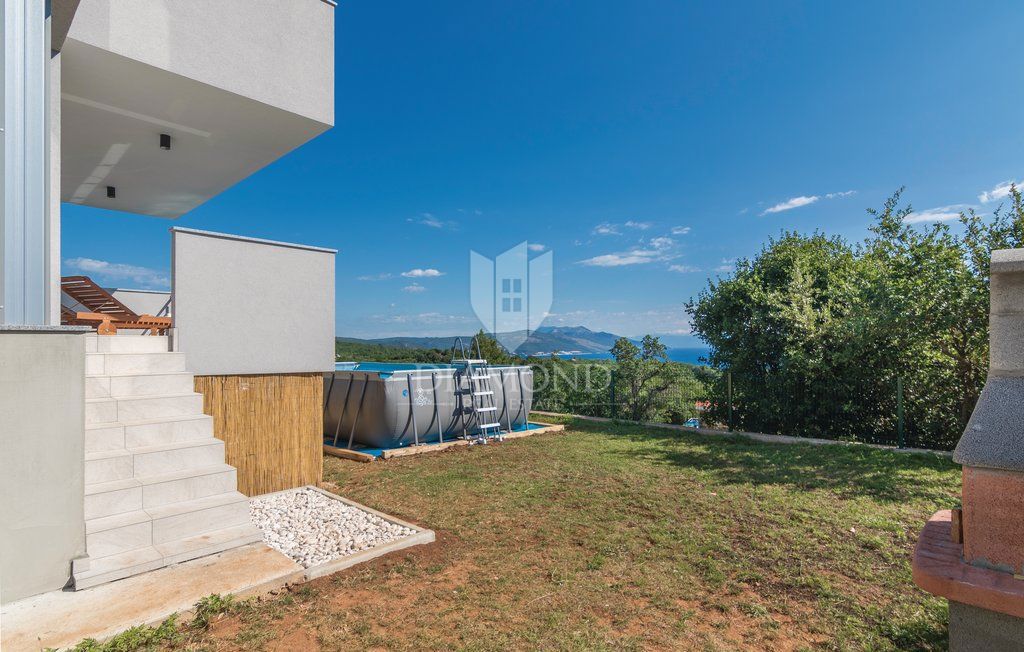 Rabac, Labin, luksuzna vila blizu morja 