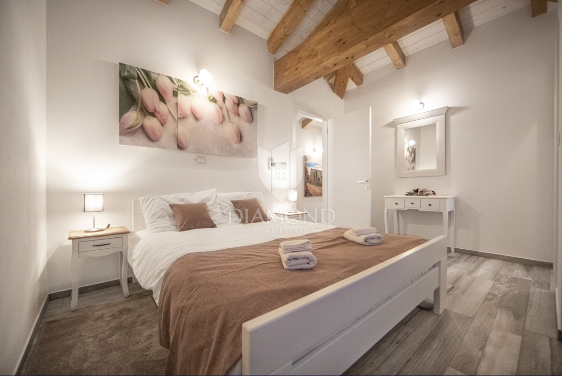 Istra, Momjan - čudovita vila z bazenom v gradnji! 