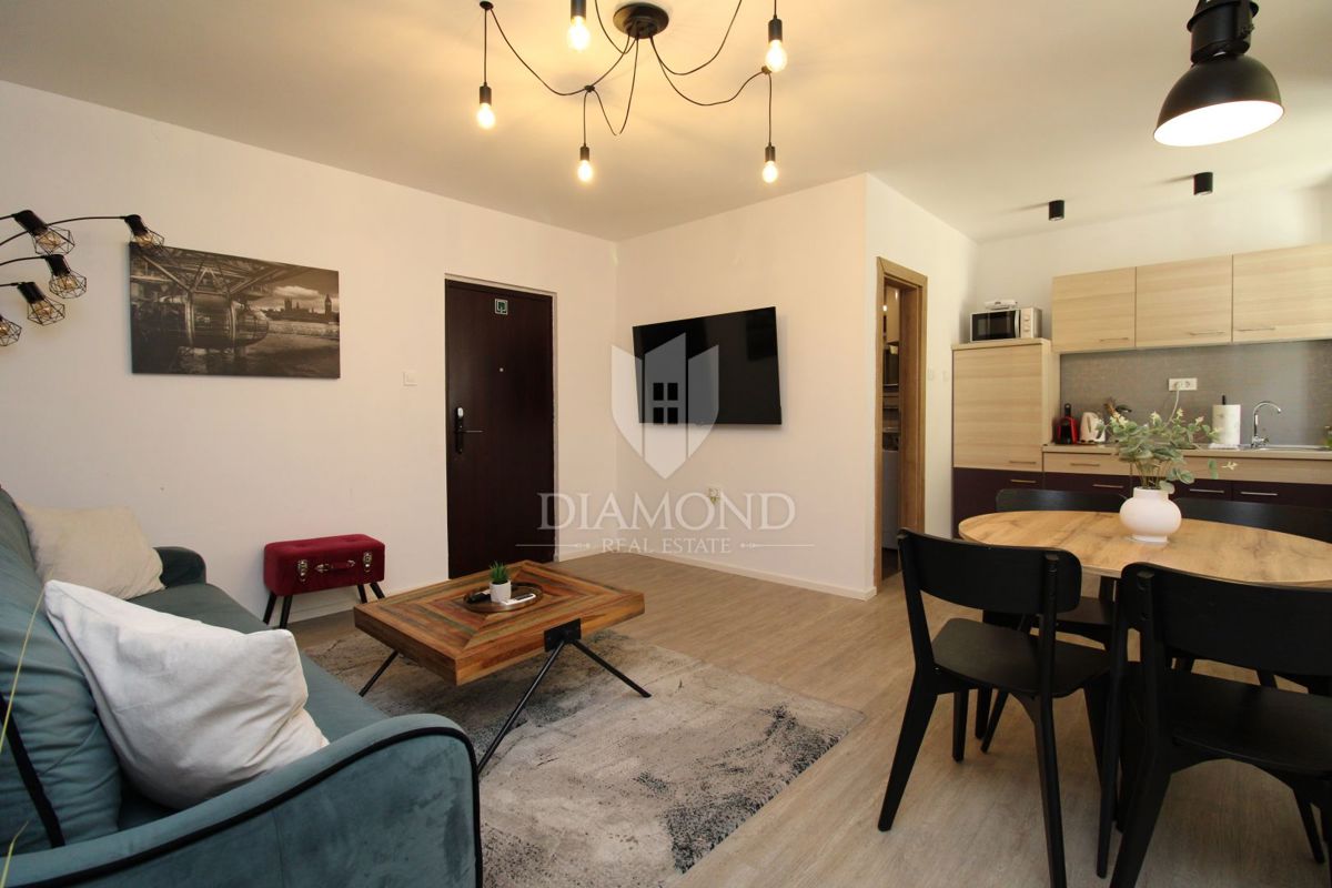 Apartmaj Centar, Rijeka, 81,18m2