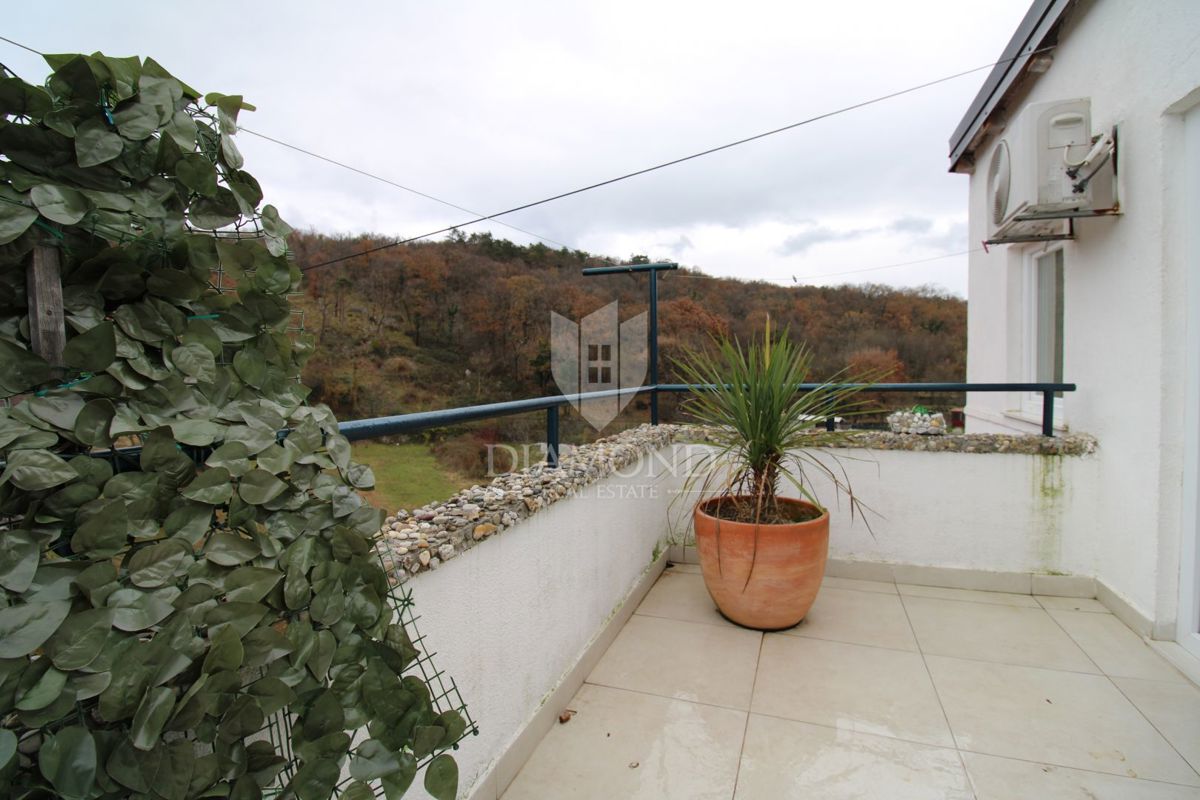 Hiša Kastav, 300m2