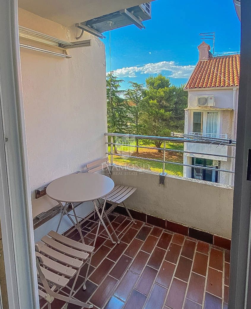Novigrad, okolica! Apartma le 200 m od morja!
