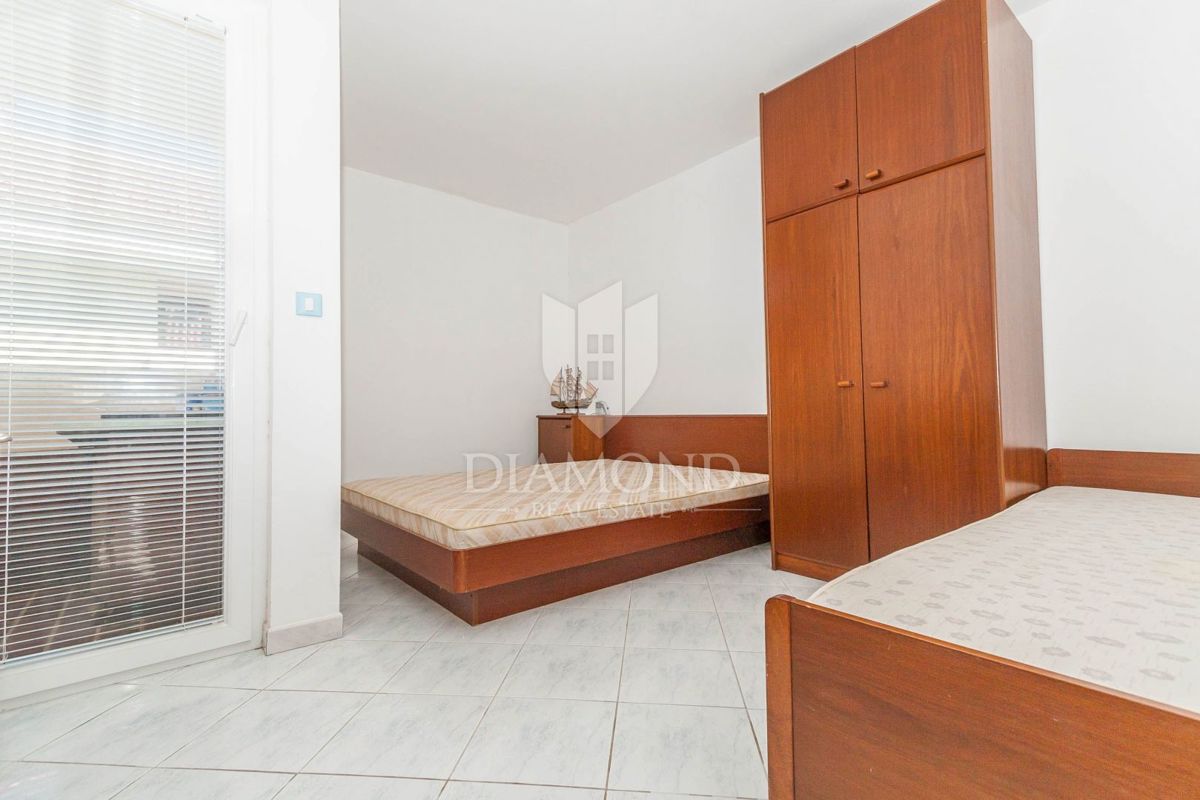 Novigrad, okolica! Apartma le 200 m od morja!