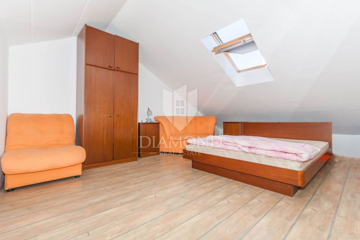 Novigrad, okolica! Apartma le 200 m od morja!