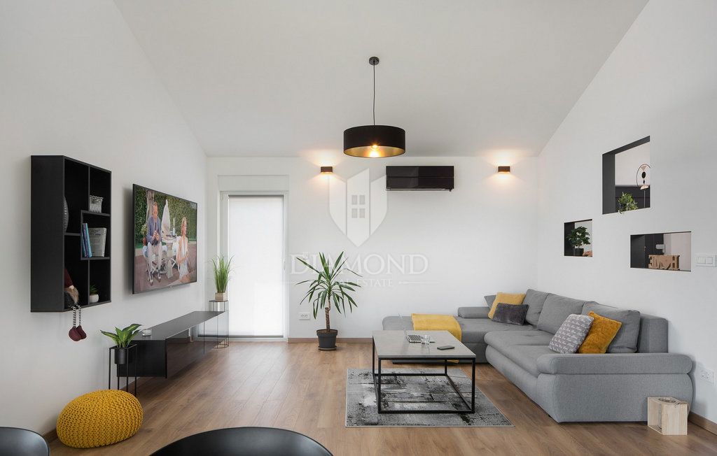 Hiša Labin, 180m2