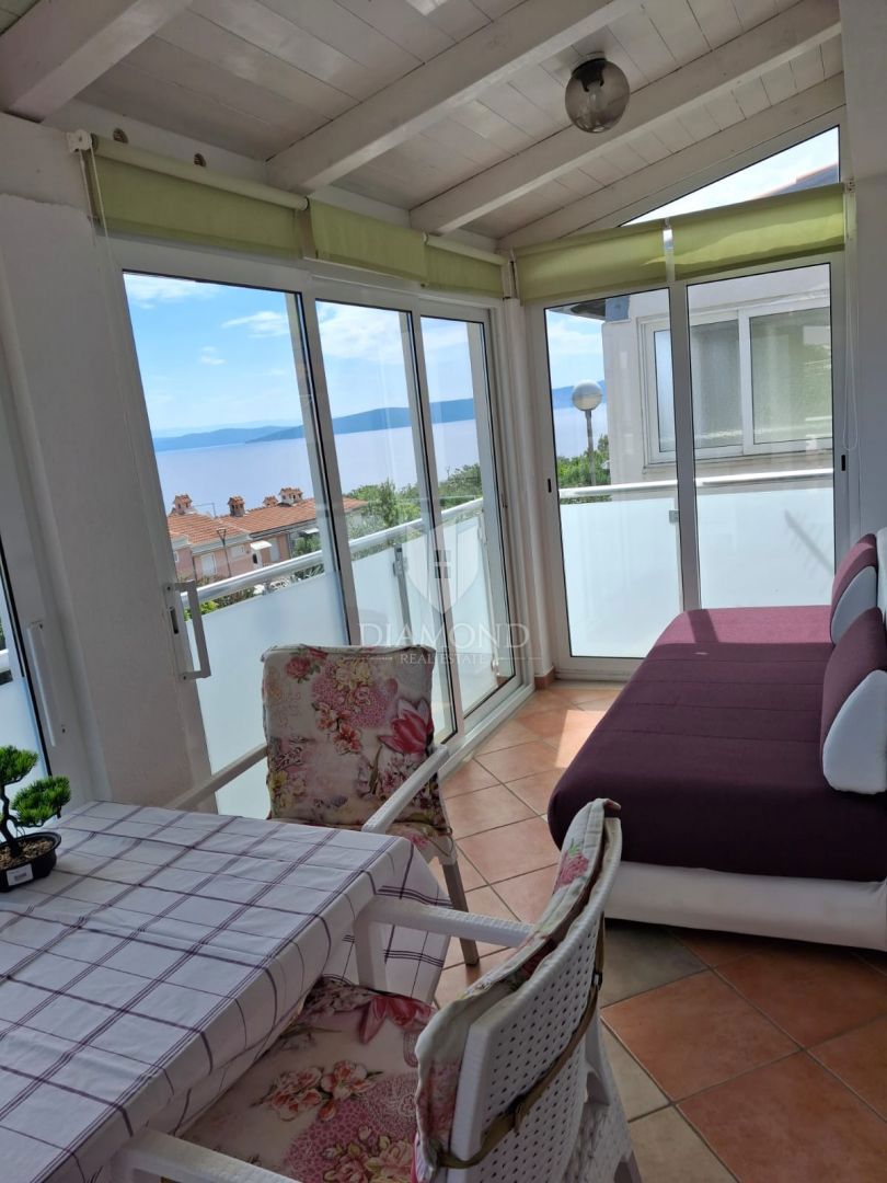 Hiša z dvema apartmajema, panoramski pogled na morje