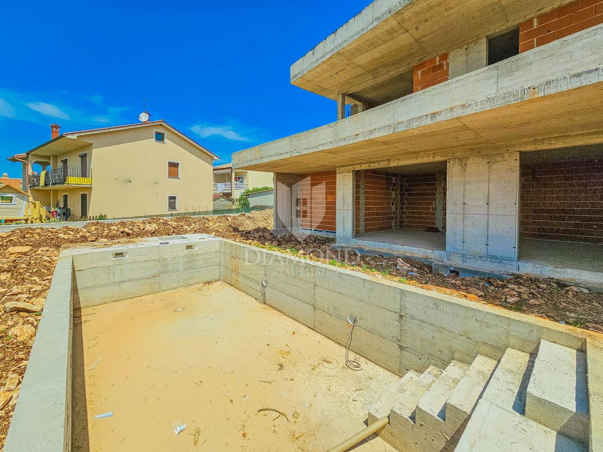 Umag, moderna vila s pogledom na morje!
