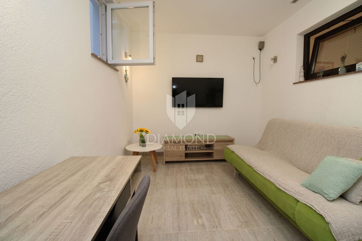Apartmaj Malinska, Malinska-Dubašnica, 37m2