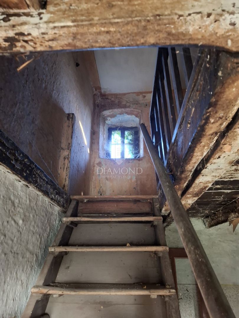 LABIN, OKOLICA, VRSTNA HIŠA ZA OBNOVO