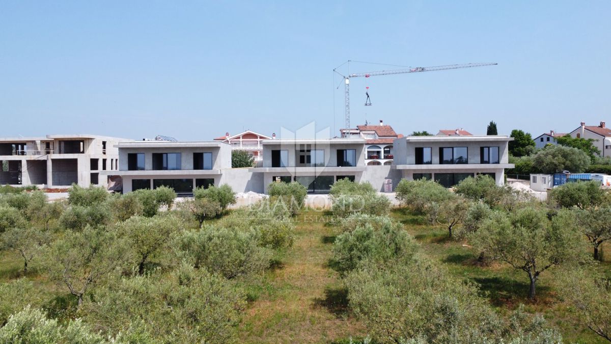 Poreč, impresivna vila na vrhunski lokaciji!