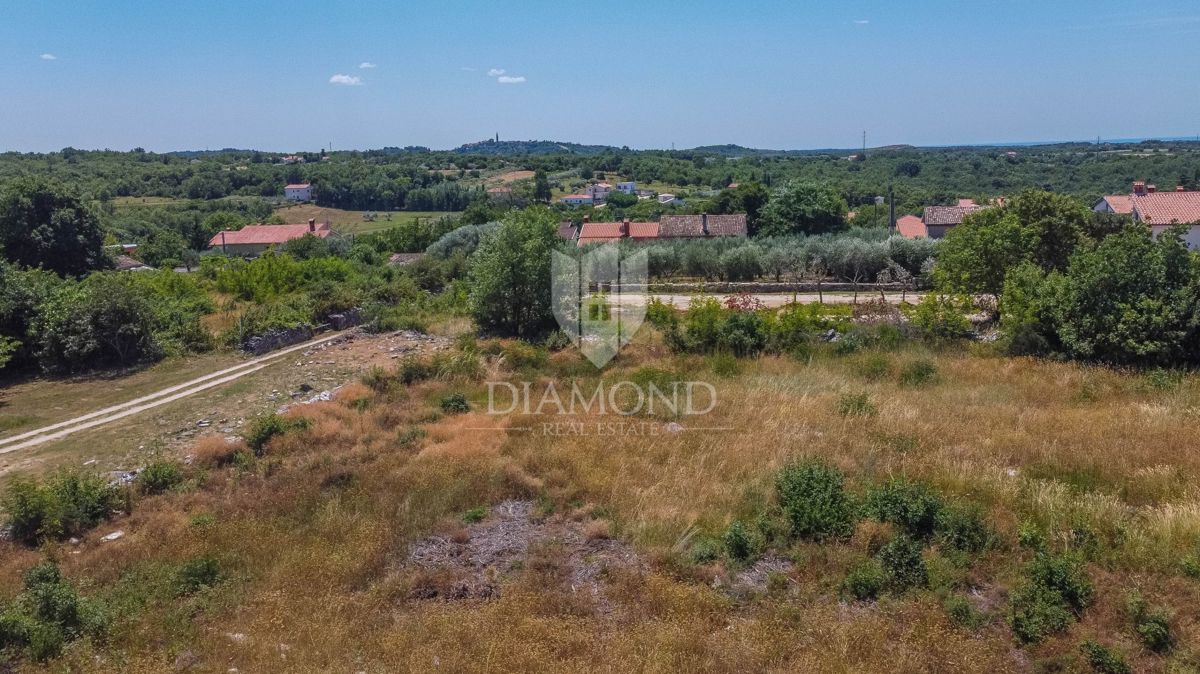 Istra, Kaštel, okolica, hiša z bazenom in vrtom!
