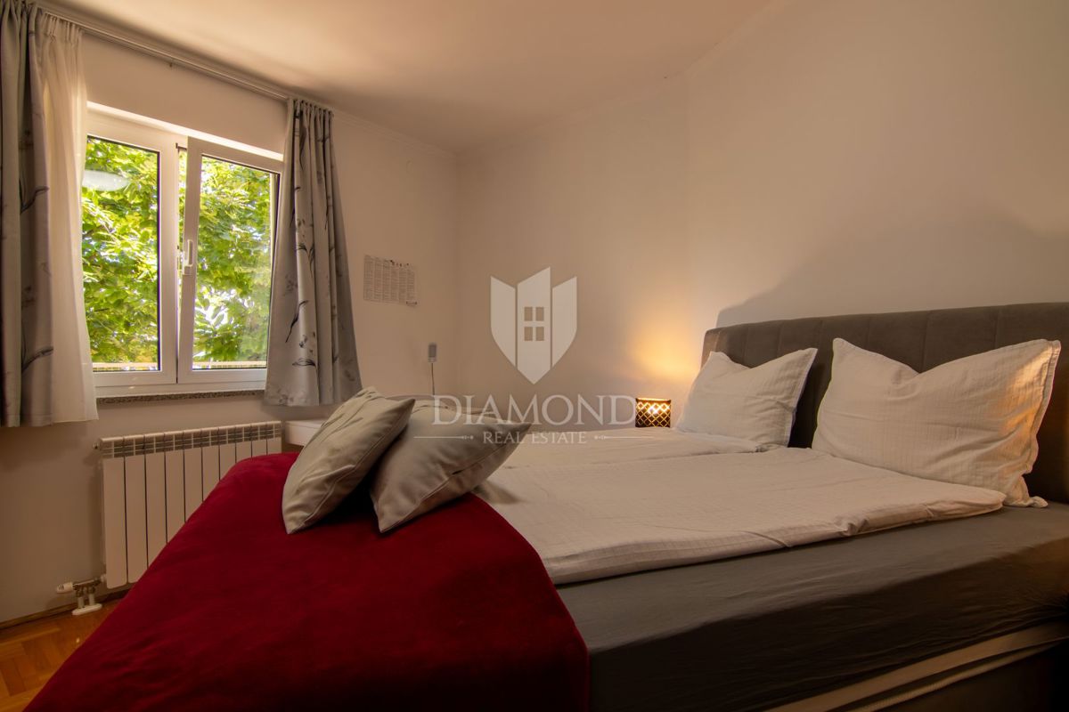 Opatija, Ičići, Vila s 5 apartmaji, pogled na morje