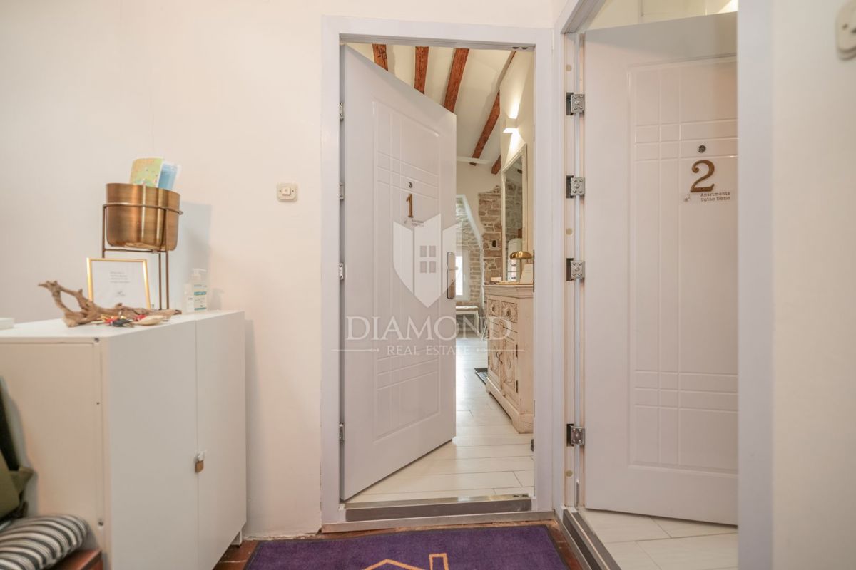 Rovinj, dva čudovita stanovanja v središču starega mesta