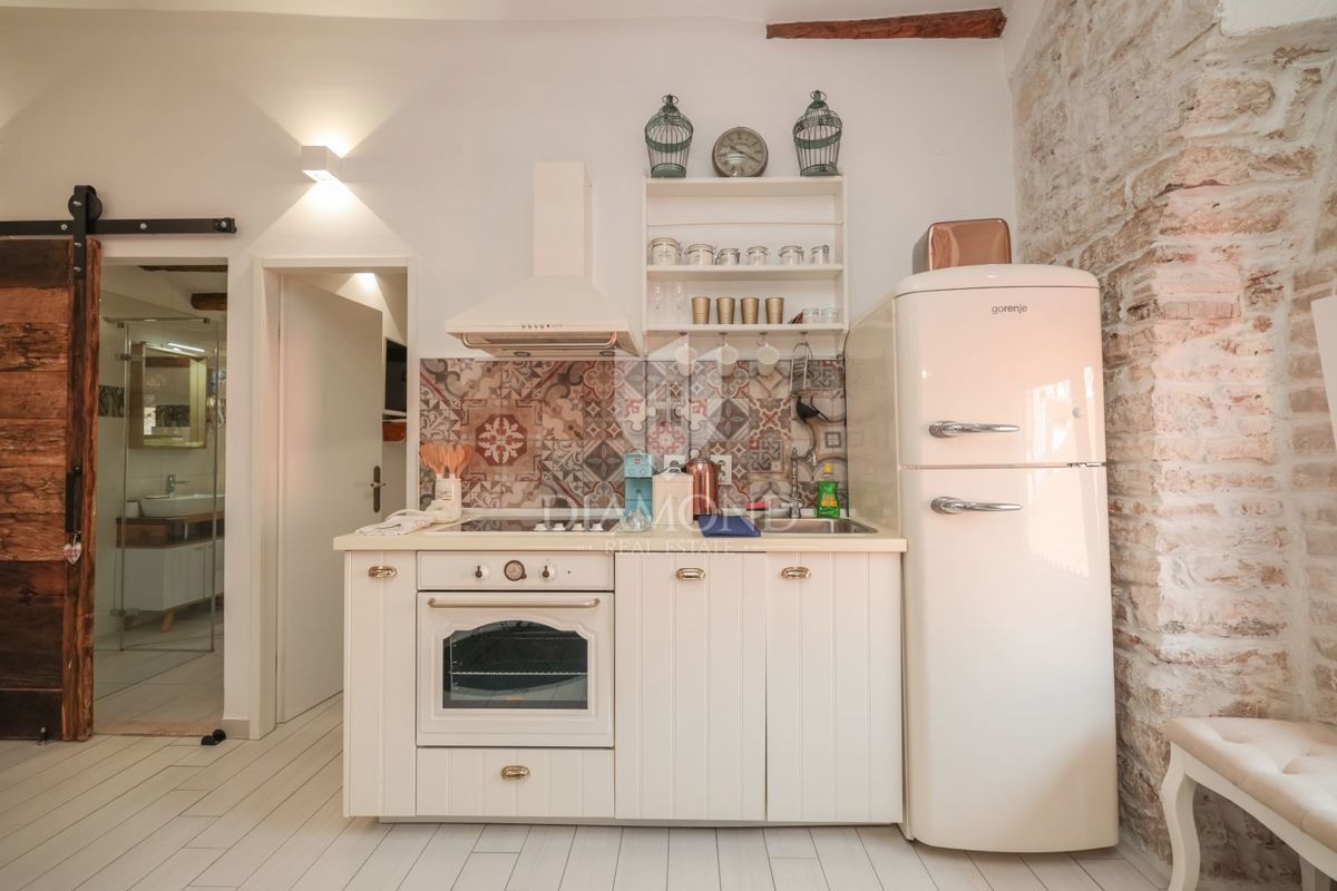 Rovinj, dva čudovita stanovanja v središču starega mesta