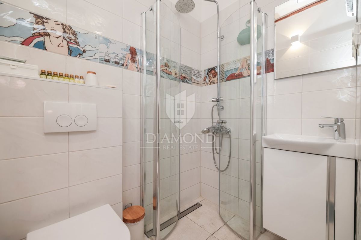 Rovinj, dva čudovita stanovanja v središču starega mesta