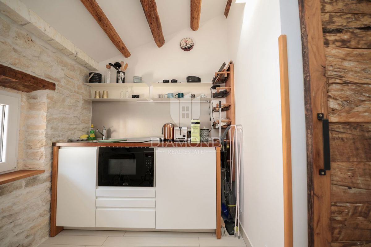 Rovinj, dva čudovita stanovanja v središču starega mesta