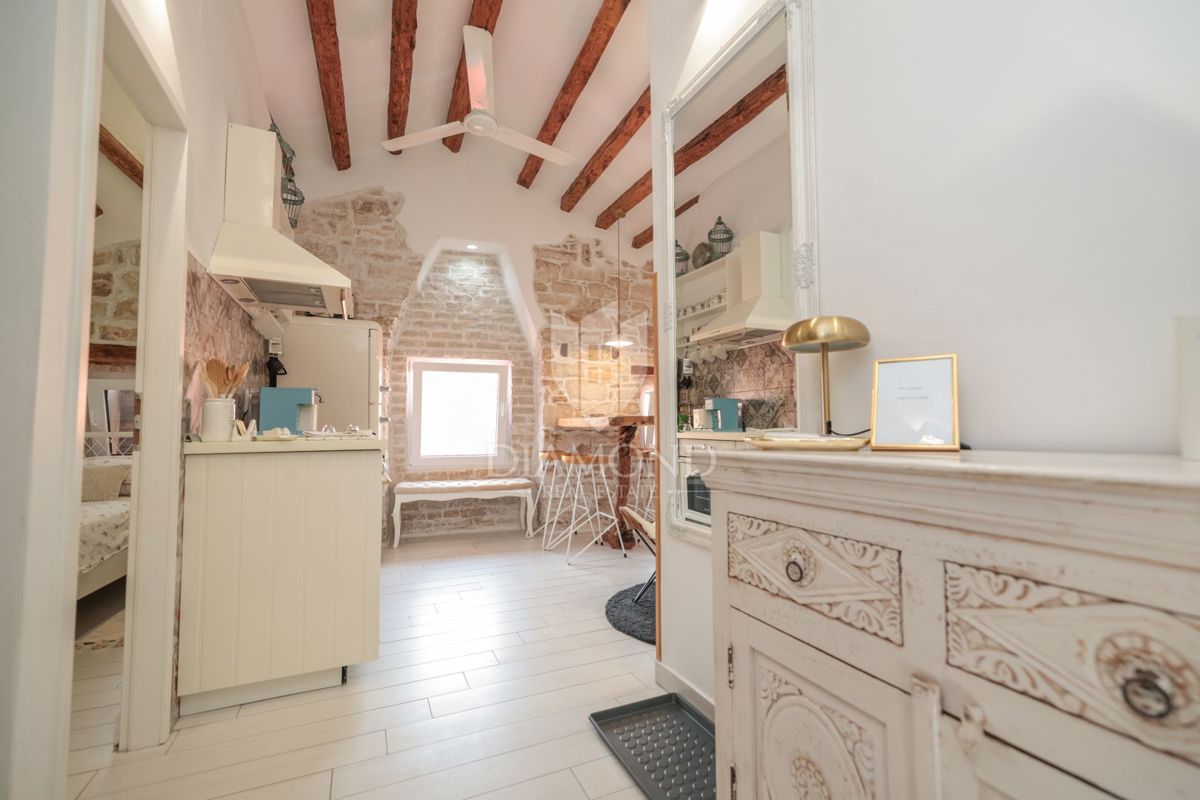 Rovinj, dva čudovita stanovanja v središču starega mesta