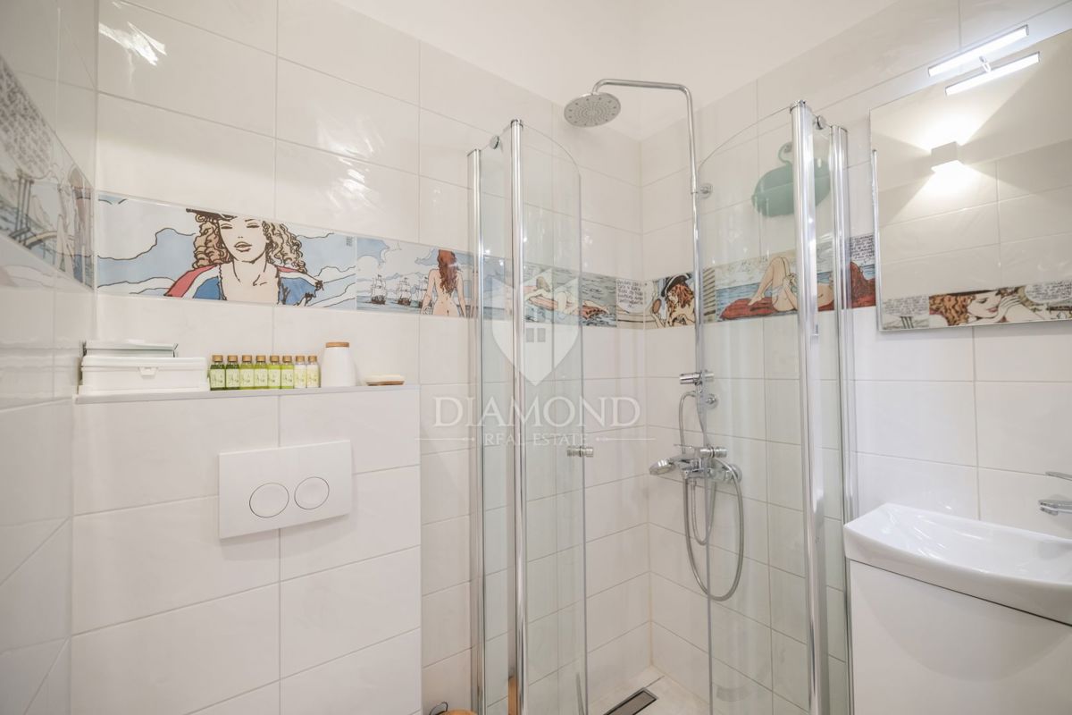 Rovinj, dva čudovita stanovanja v središču starega mesta