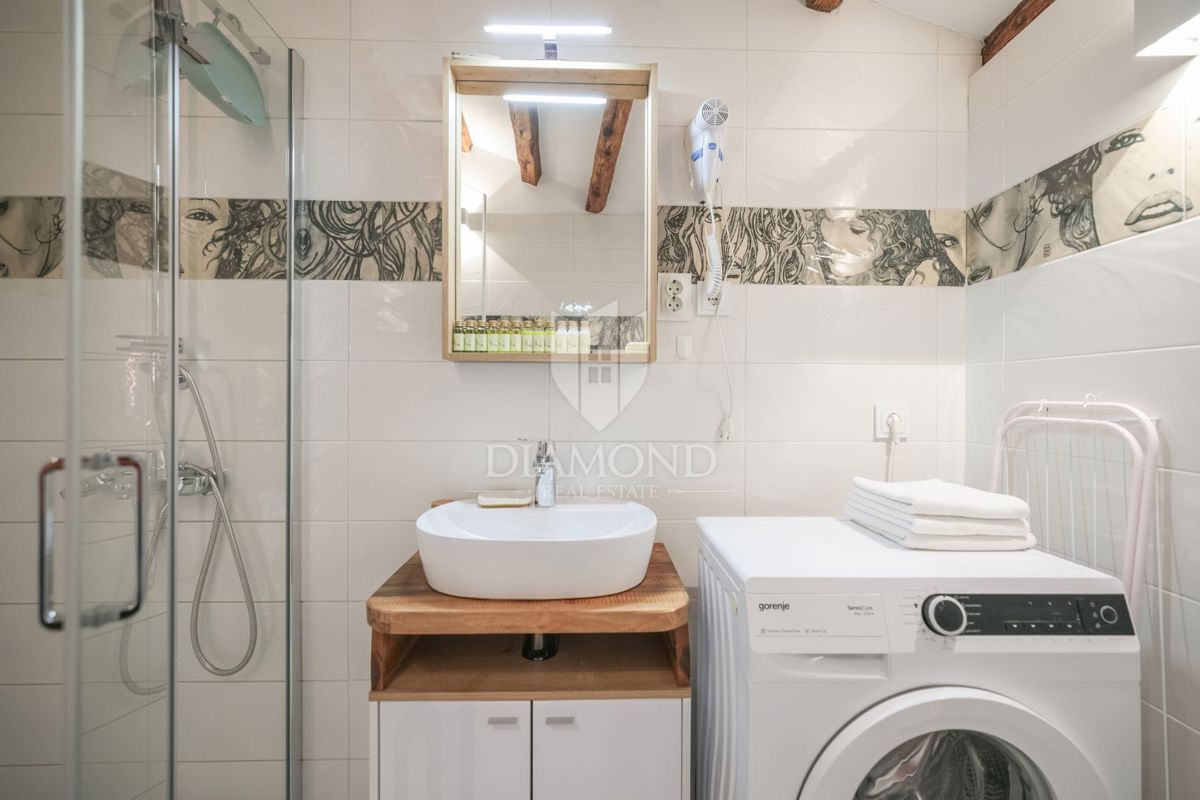 Rovinj, dva čudovita stanovanja v središču starega mesta