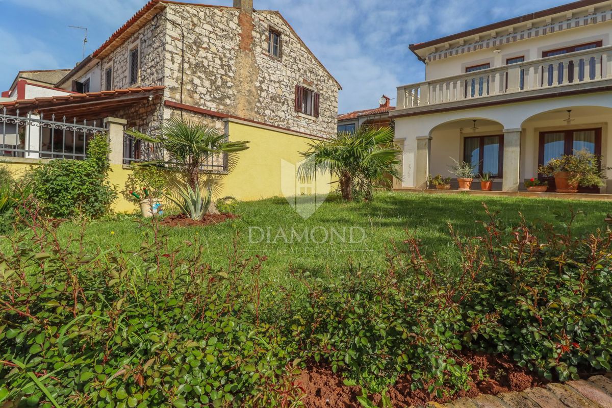 Istra, Umag - čudovita samostojna hiša na iskani lokaciji!