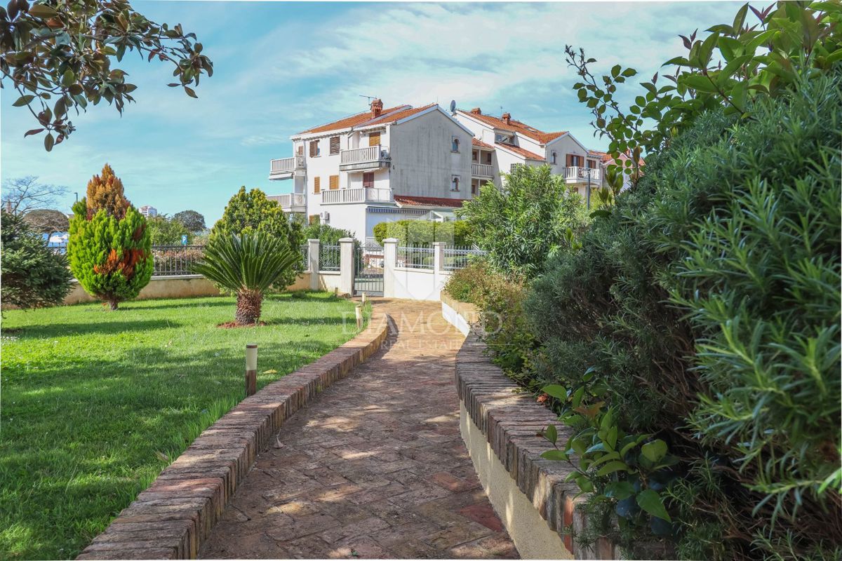 Istra, Umag - čudovita samostojna hiša na iskani lokaciji!