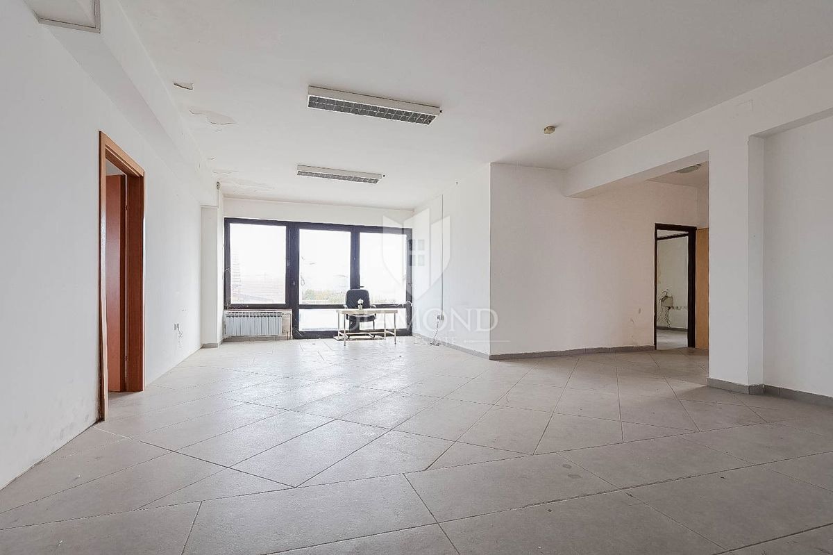 Zagreb, Zaprešić, poslovni prostor za odlično investicijo!