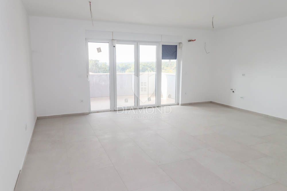 Fažana, okolica, dvojček s pogledom na morje