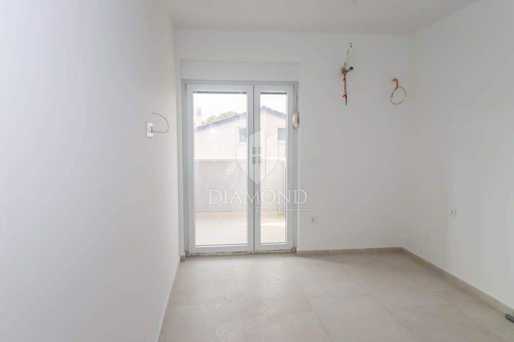 Fažana, okolica, dvojček s pogledom na morje