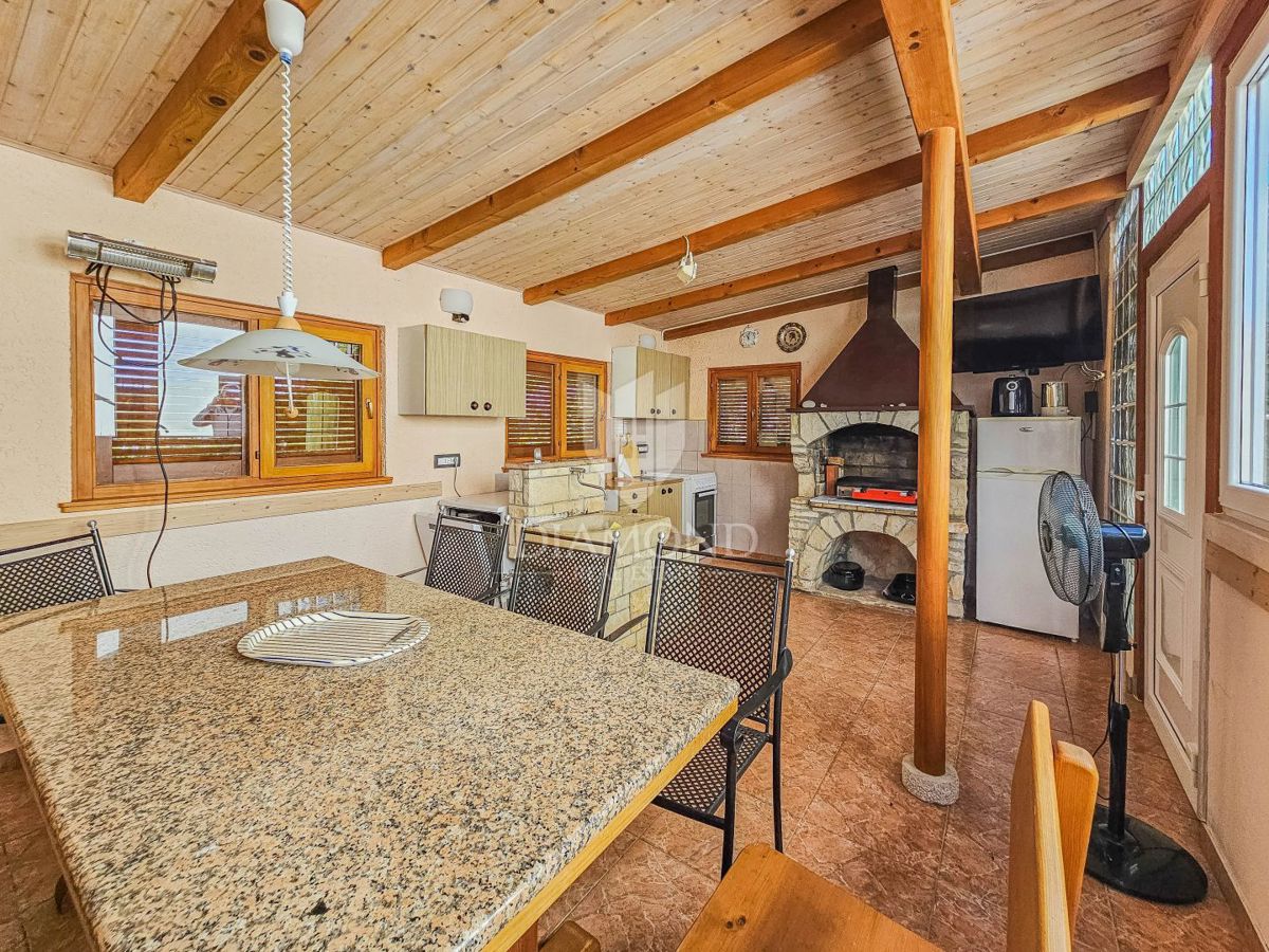 Priložnost! Savudrija, samostojna hiša 200 metrov od morja!