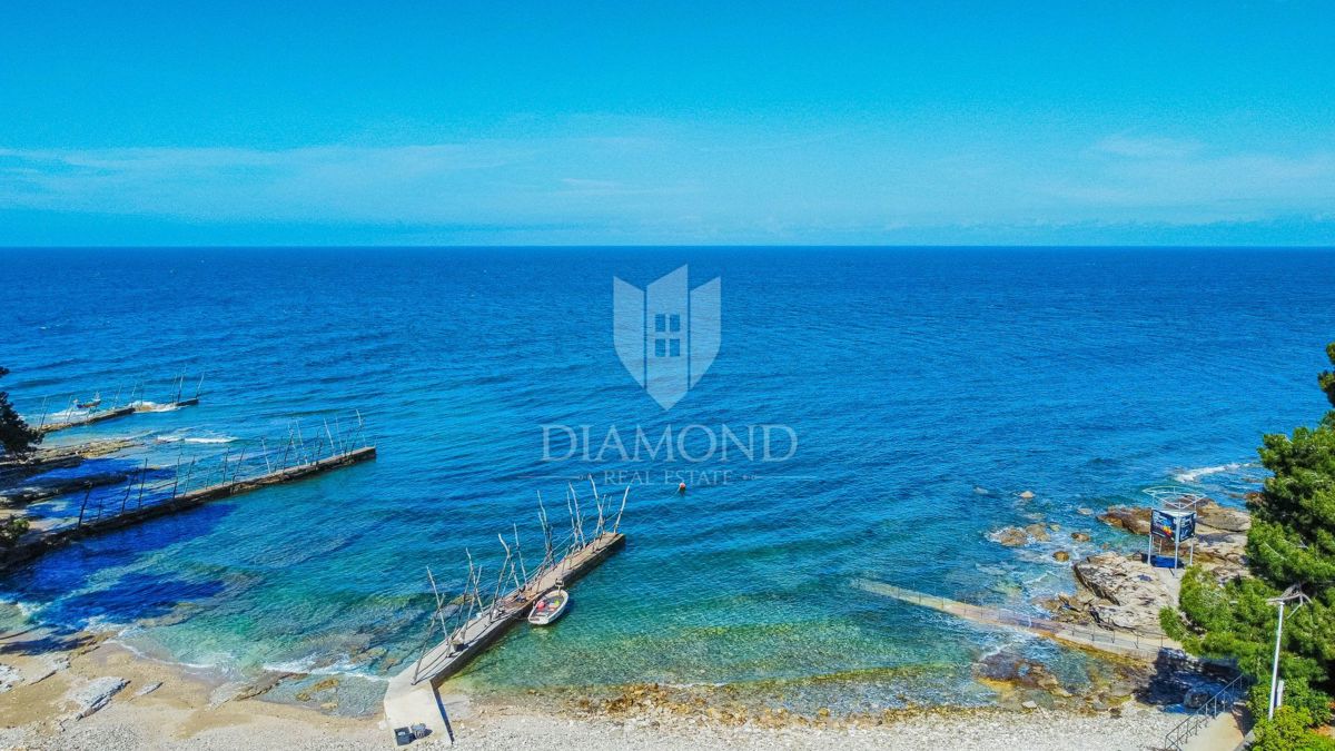 Priložnost! Savudrija, samostojna hiša 200 metrov od morja!