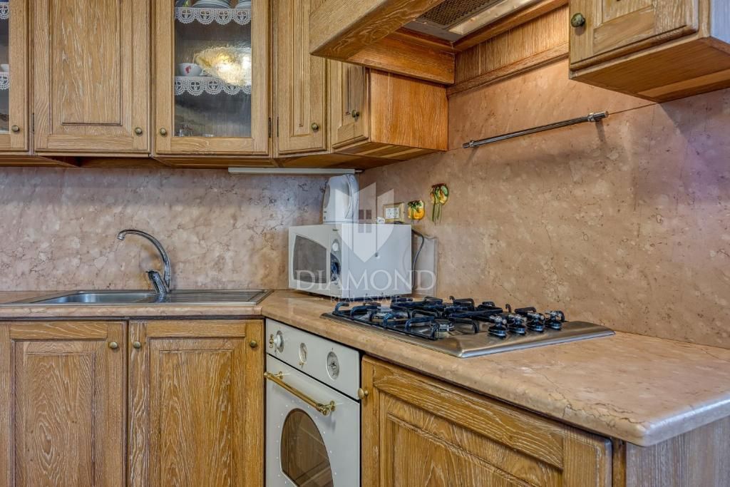 Rovinj! Čudovito stanovanje s pogledom na morje!