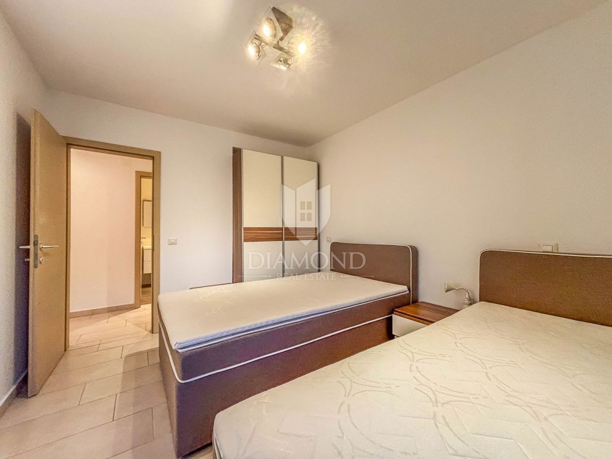 Umag, stanovanje v centru s pogledom na morje!