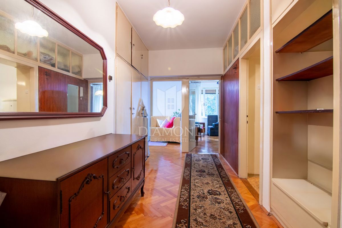 Apartmaj Pećine, Rijeka, 83m2