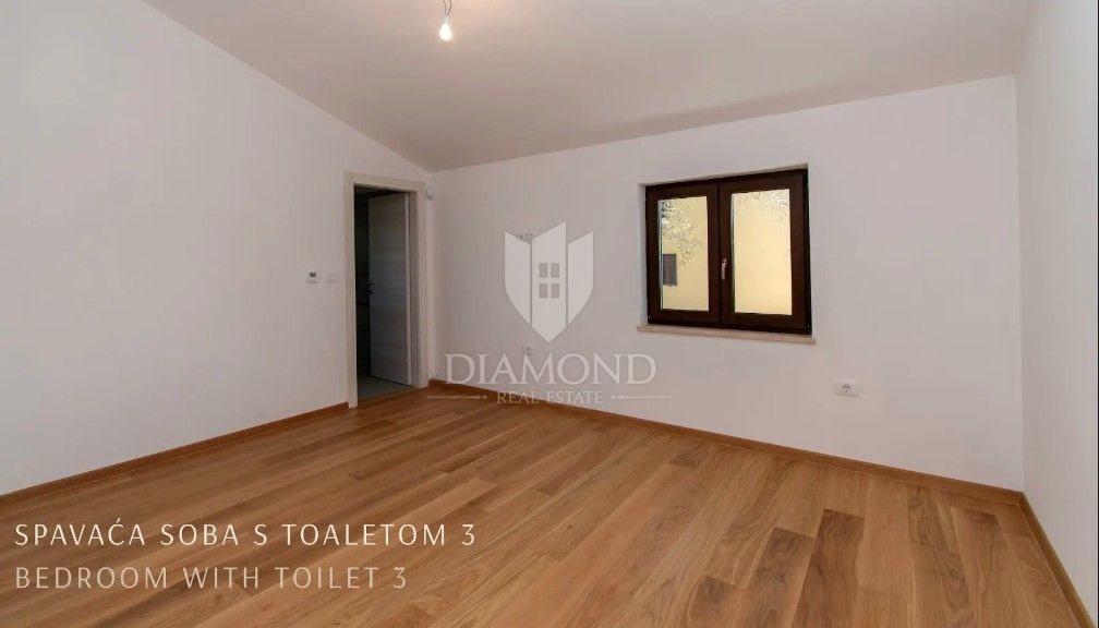 Redkost na trgu: luksuzna vila z zasebnim wellnessom in bazenom v bližini Vrsarja – na ključ